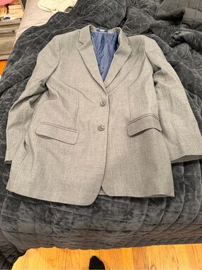 Izod Gray Two-Button Sport Coat with Notch Lapel